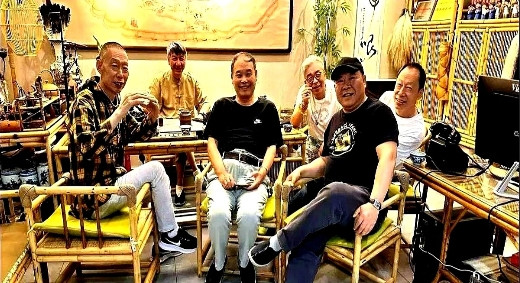 天津相声界老炮儿齐聚谦祥益！赵伟洲75岁精神矍铄，高家兄弟同框太难得！现在年
