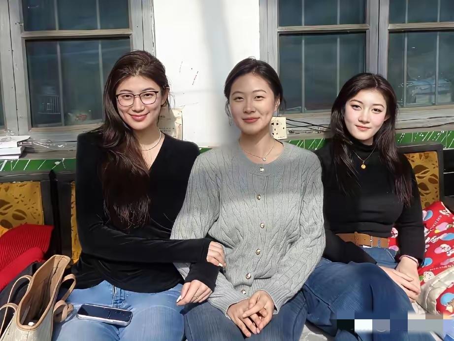 北方人辨识度高，“国泰民安脸”就是典型代表，尤其山东人。刷短视频时，看到身材高大