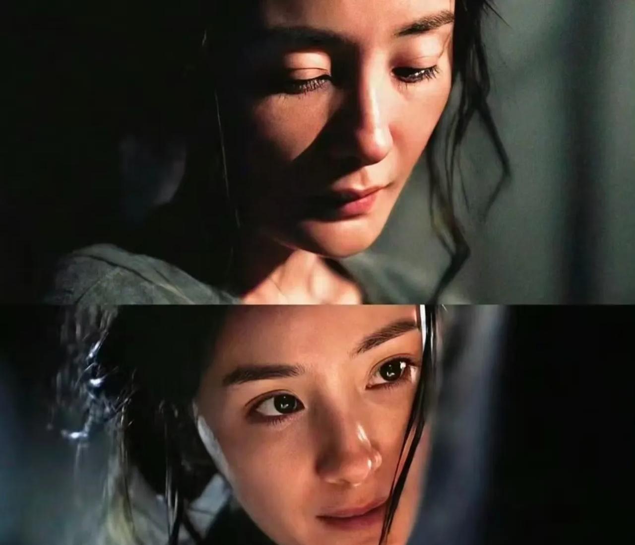 终于搞明白杨幂在《酱园弄》中演的王许梅为什么全网无差评了。闺蜜说，王许梅死掉