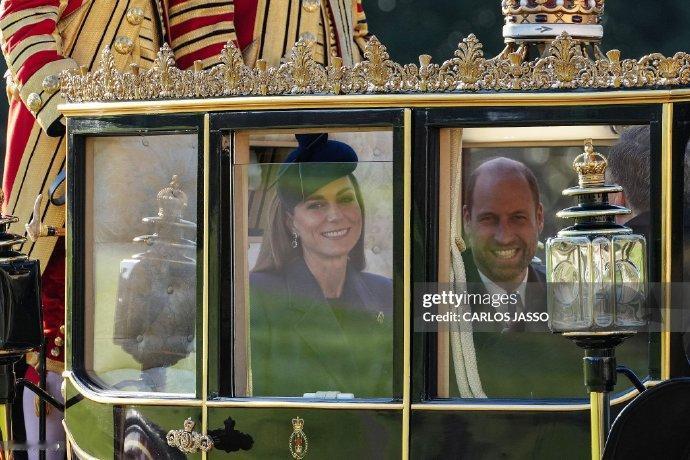 德国总统夫妇访英，威尔士亲王夫妇出动作为英国王室的牌面，这对实至名归