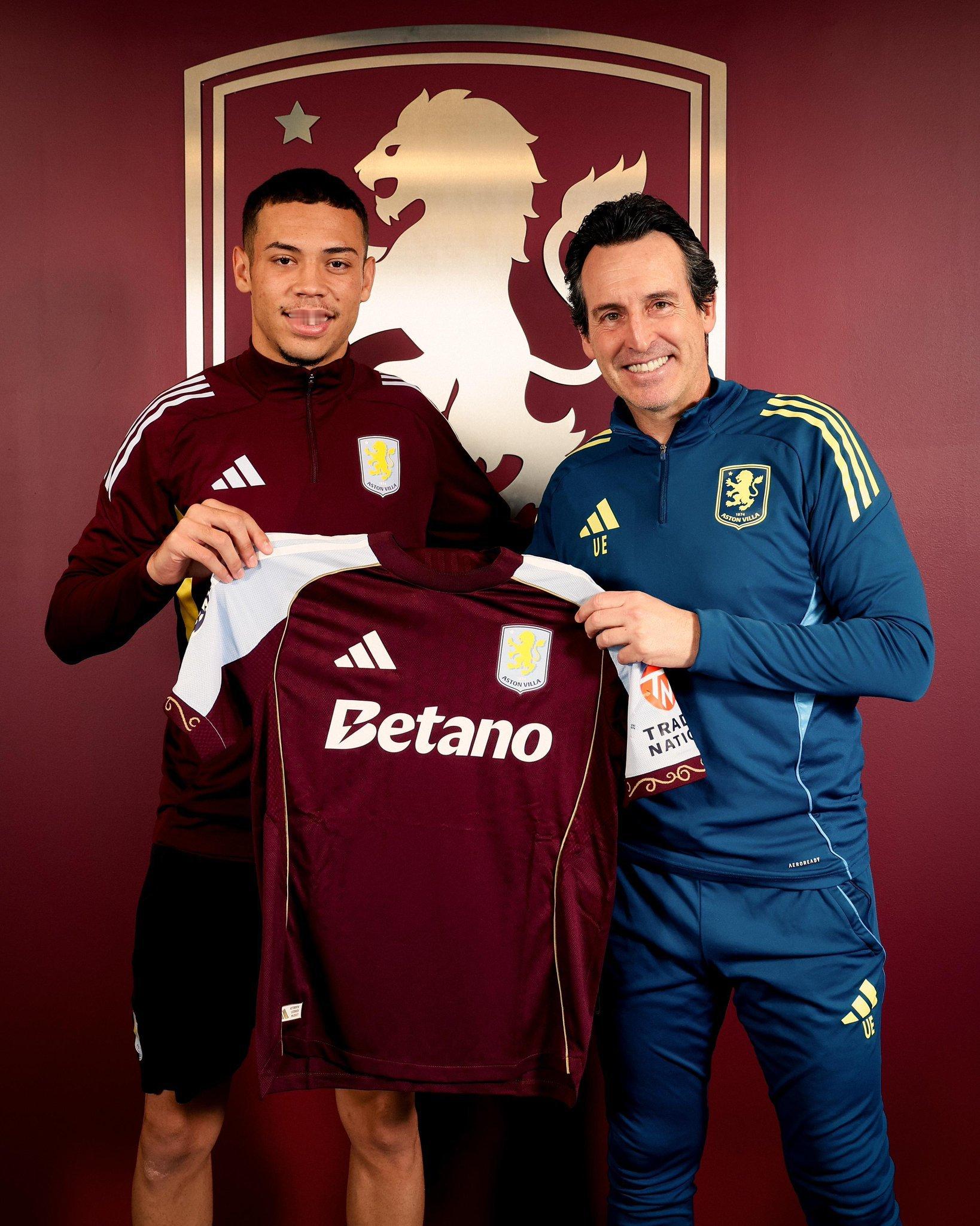 维拉在冬窗第一天就补强了阵容，签下格雷米奥19岁边锋阿利松，转会费为1000万欧