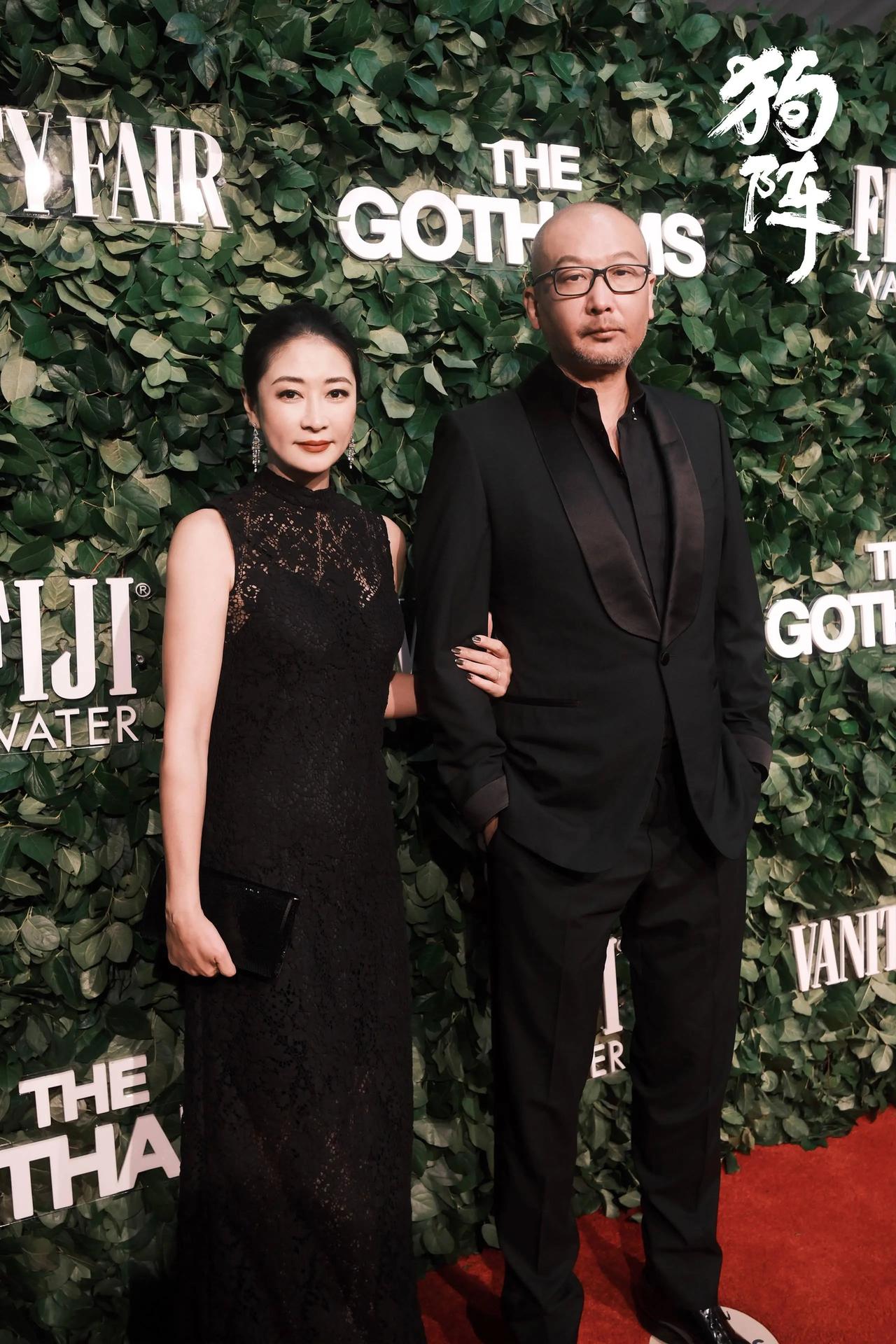 一天晚上，管虎把女儿搂在怀里，仔仔细细地看了一遍，忽然脸色凝重地对梁静说：老婆，