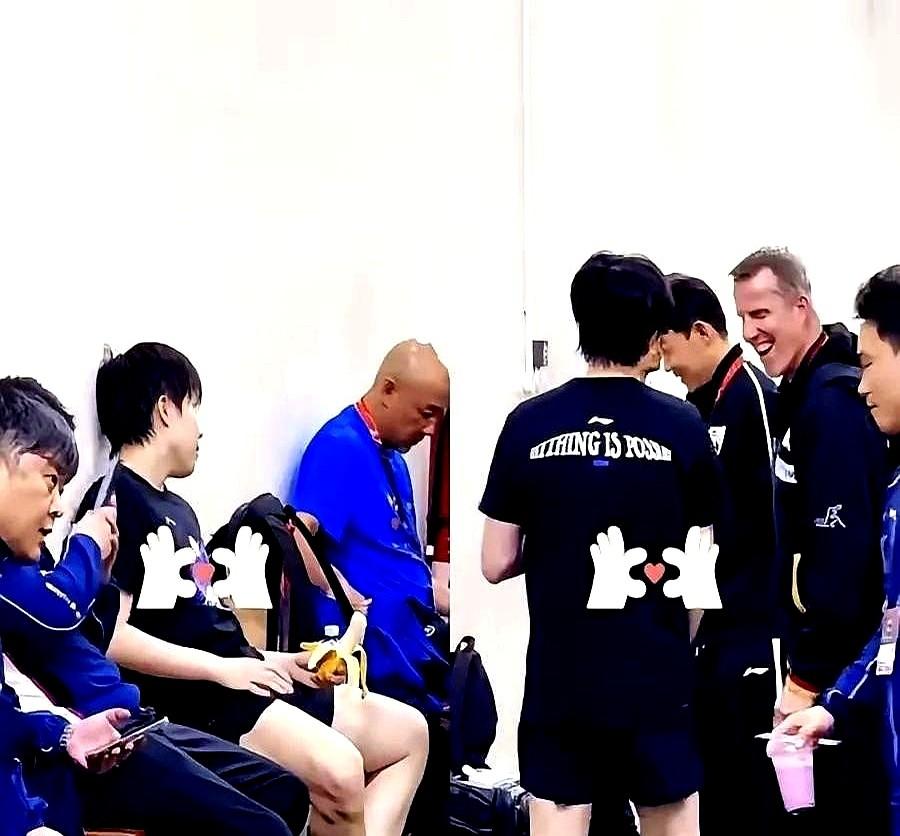 谁能想到，曾经连陪练都要自己找的王楚钦，现在身后站着一整个教练组？主管教练孙逊、