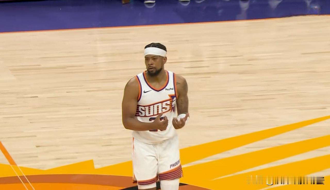 太阳大将古德温真是难堪大用！在今天太阳主场以92：114惨败于火箭的比赛中，古德