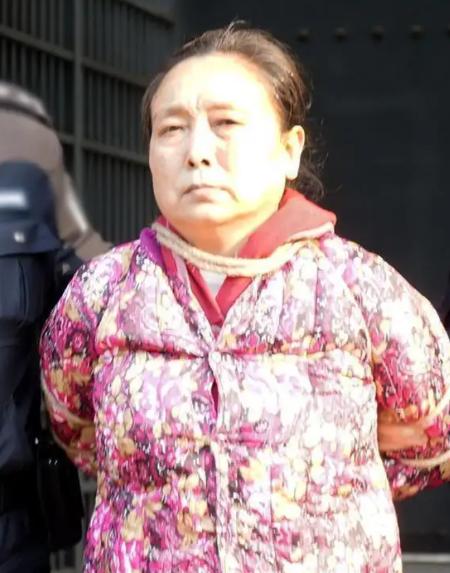 2018年，杨克莲被确认身份后，步向了刑场。在她被执行死刑前，尽管她被绑得结结实
