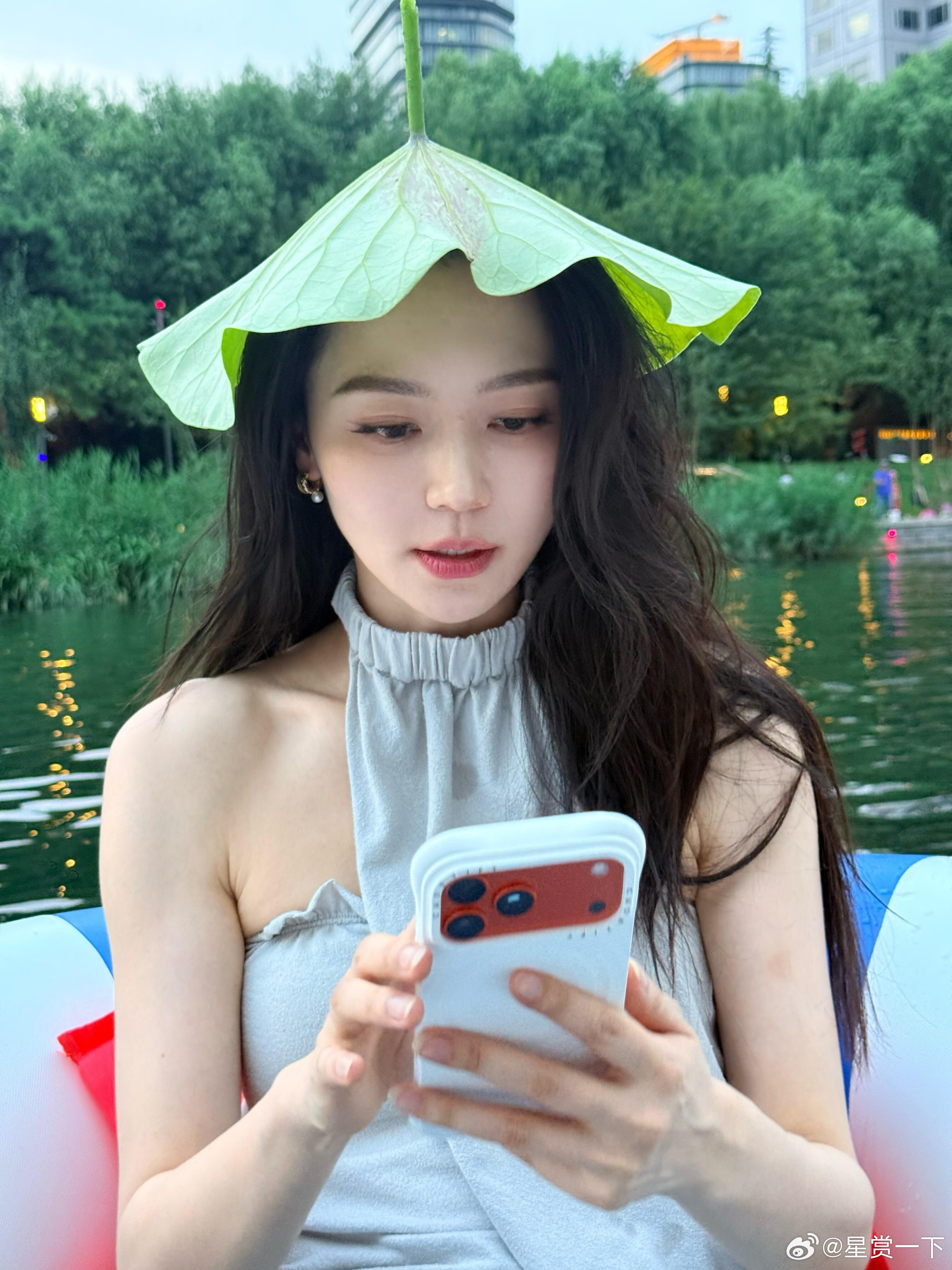 黄梦莹夏日碎片