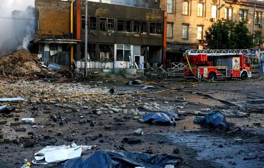 这一次乌克兰真的是挺不住了，他倒在了第4个冬天。最新消息，基辅城的市长克里琴科