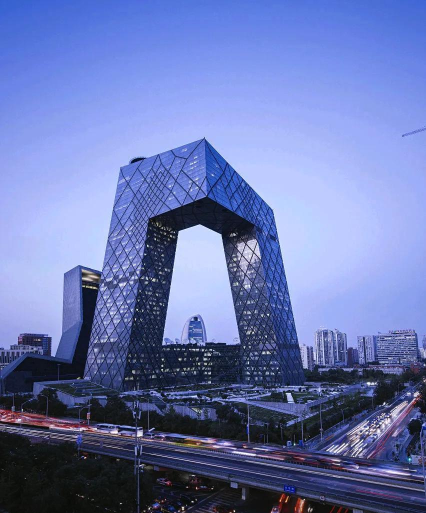 买了北京的房子世世代代就是正儿八经的北京人了！北京郊区的房子跌的太惨了。有人说看