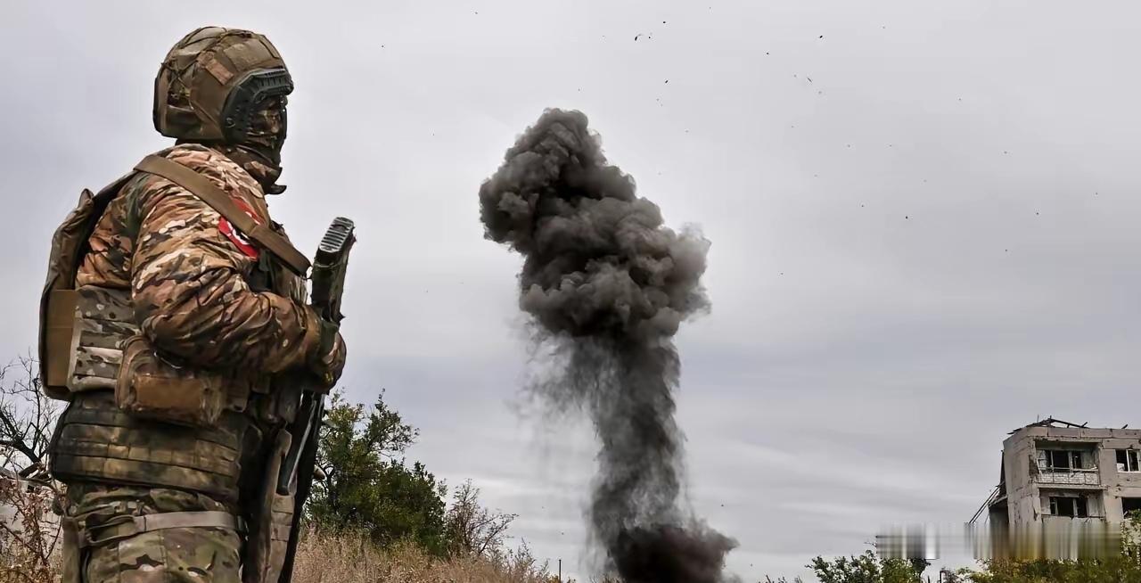 成功了！俄罗斯红军城最新战况！俄罗斯媒体11月2日报道，据俄国防部战报，乌情