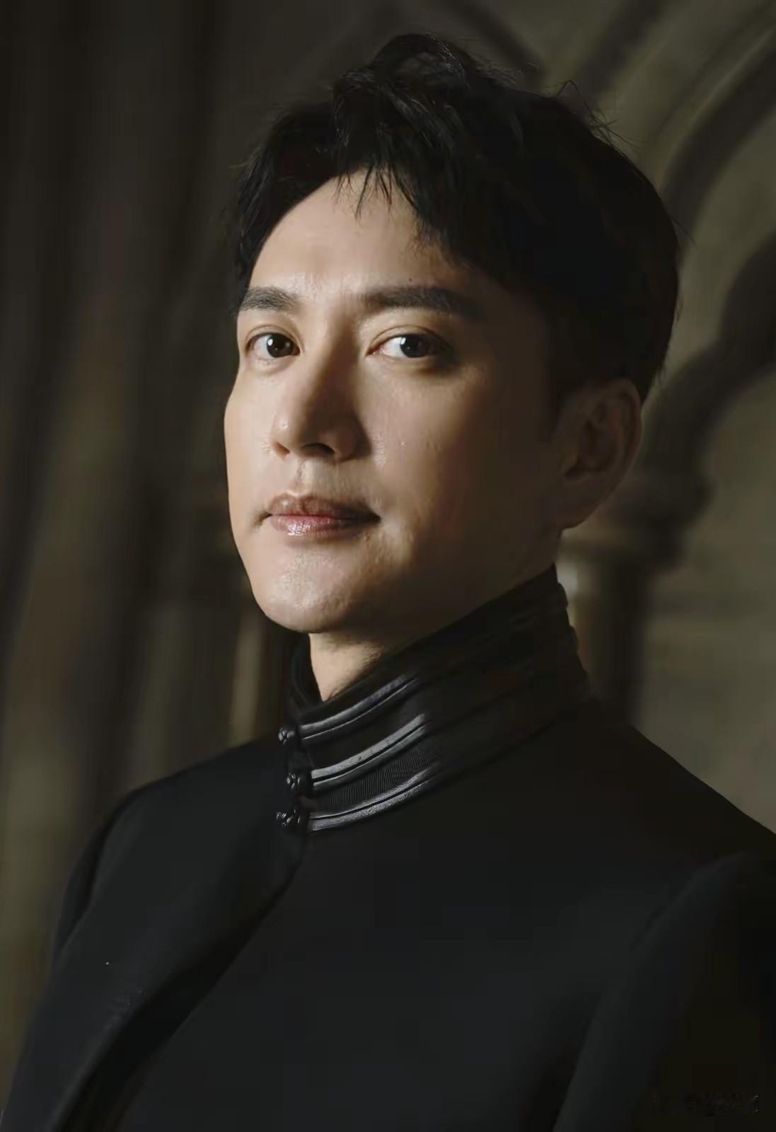 王仁君拿飞天奖才看懂：有些男人，真的是越老越吃香说句不好听的，王仁君这种