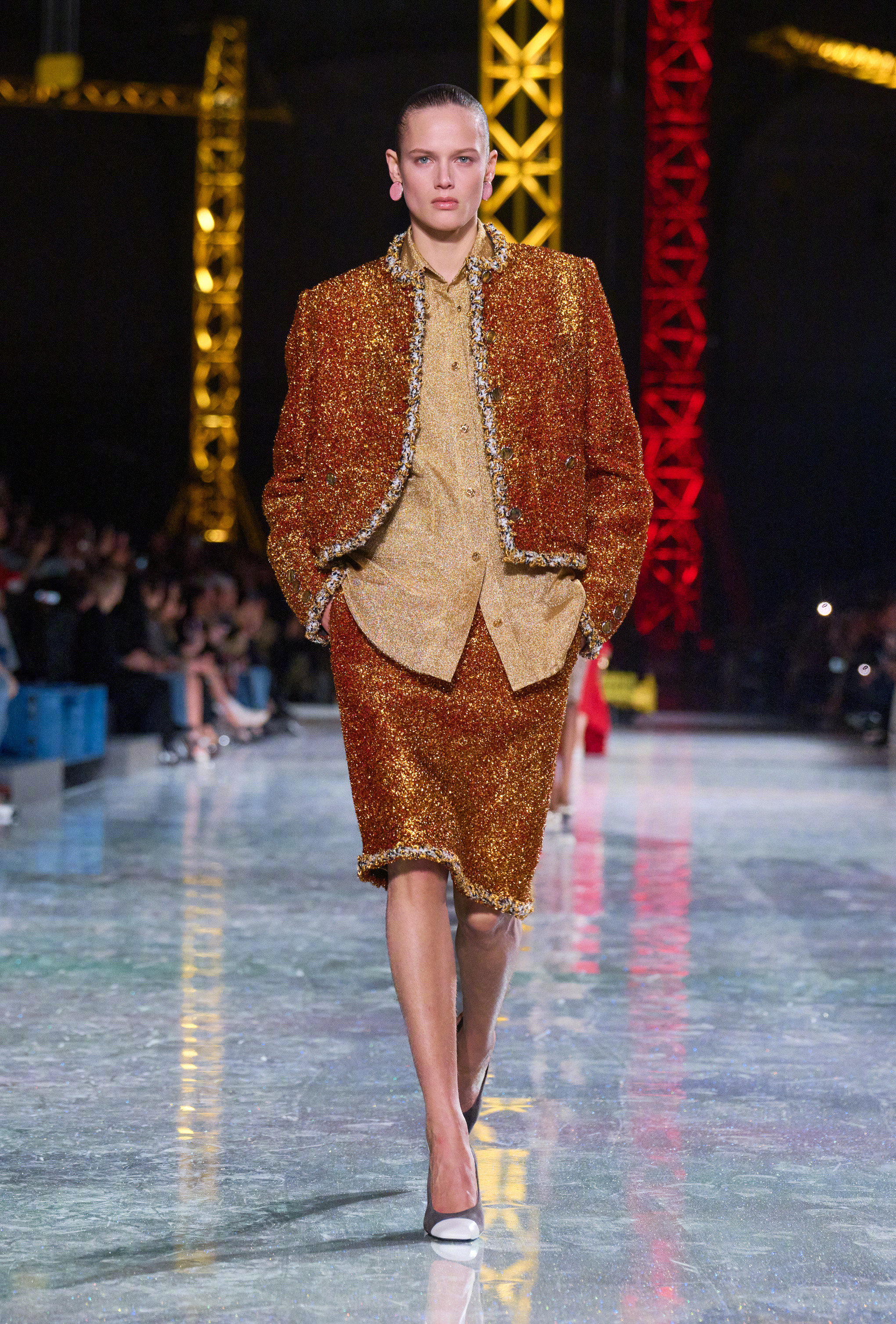 香奈儿品牌精品部创意总监MatthieuBlazy延续与嘉柏丽尔·香奈儿的精神