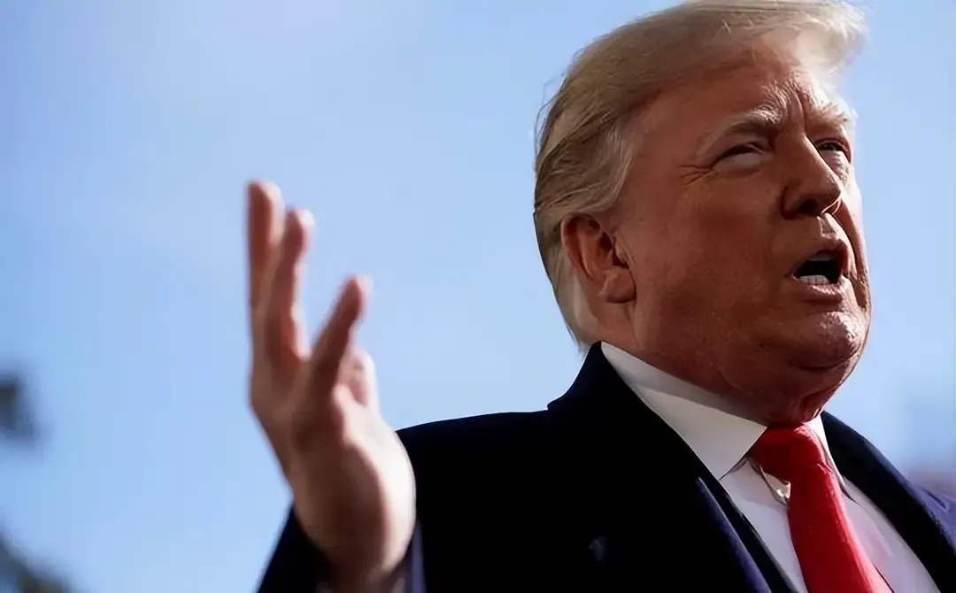 美国人的话一句也别信2026.10.9空言许诺诱俄邦，北约东扩践旧
