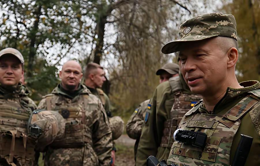【扎卢日尼批评瑟尔斯基未能及时撤军红军城】根据“军事事务”网站的报道称，