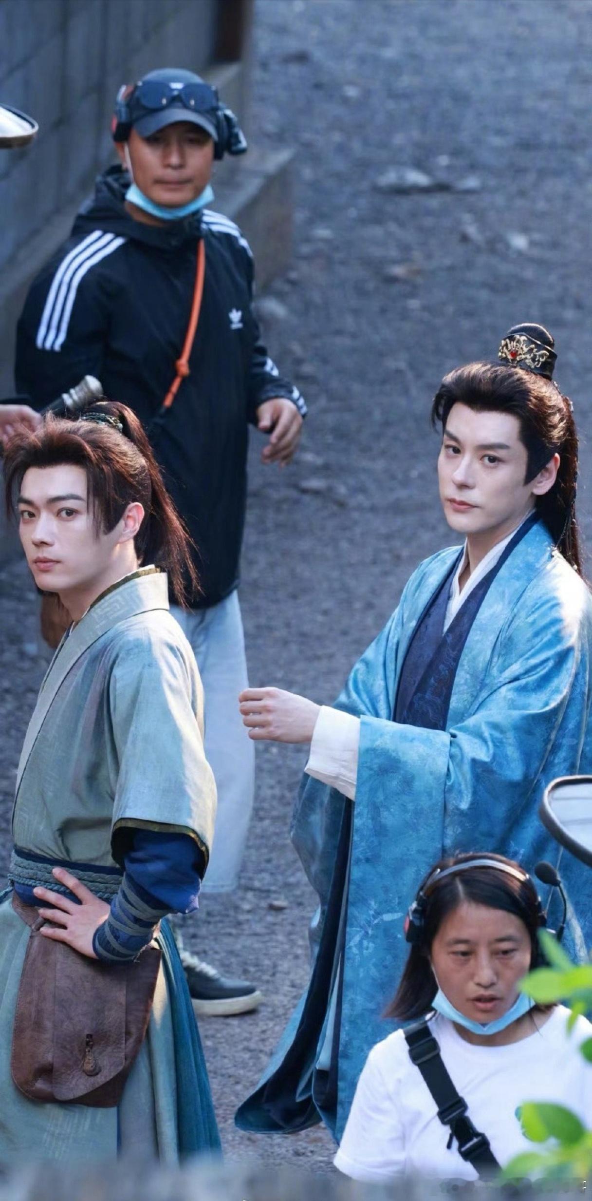 许凯、魏哲鸣《天都异闻录》同框路透​​​