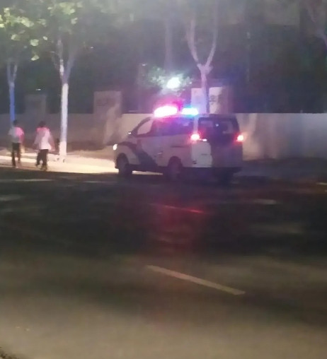 大学通知书没来，110却来了！上午听小区人议论说，昨晚小区一家在凌晨查到孩子高
