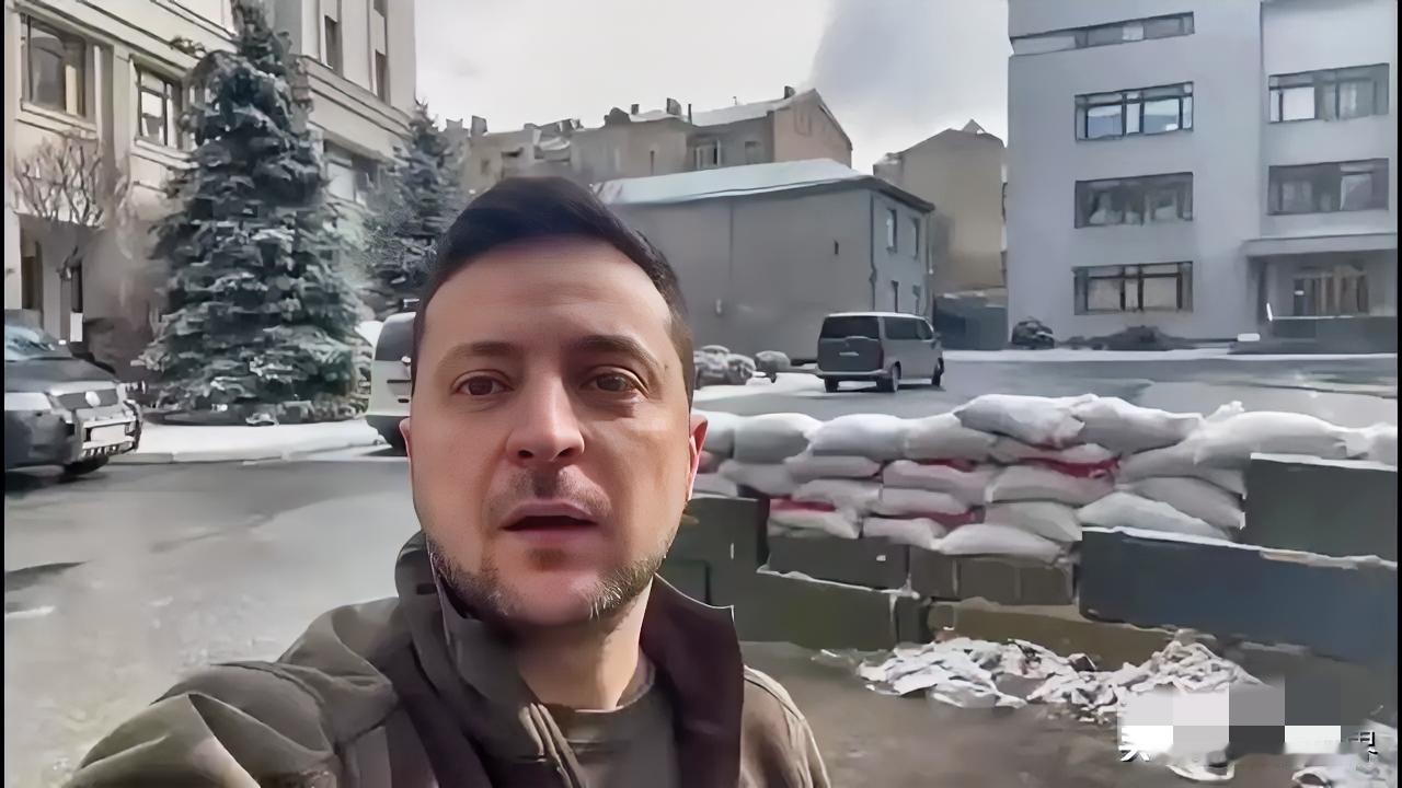 回顾：俄乌战争初期俄军浩浩荡荡64公里钢铁洪流去哪了？2022年俄乌战争初期