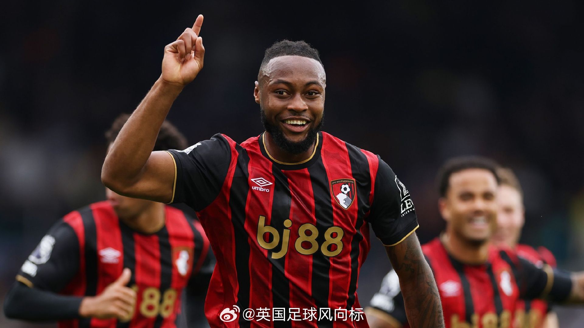 【利物浦抢得先机？】CaughtOffside消息：利物浦已经与伯恩茅斯边锋塞梅