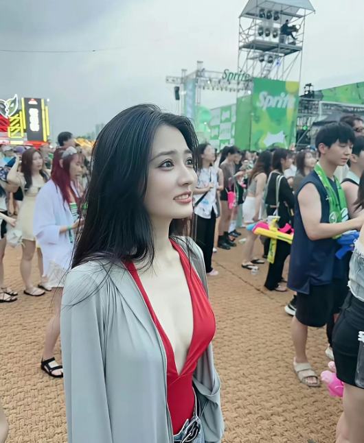 徐璐为什么不拍戏了？[爱心][爱心][爱心]