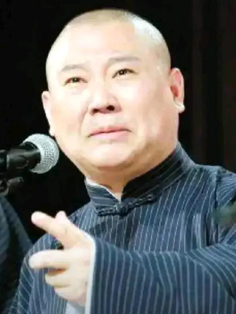 郭德纲真的太优秀了！我本来以为郭德纲就是个说相声的小学生，但是我现在发现好多人可