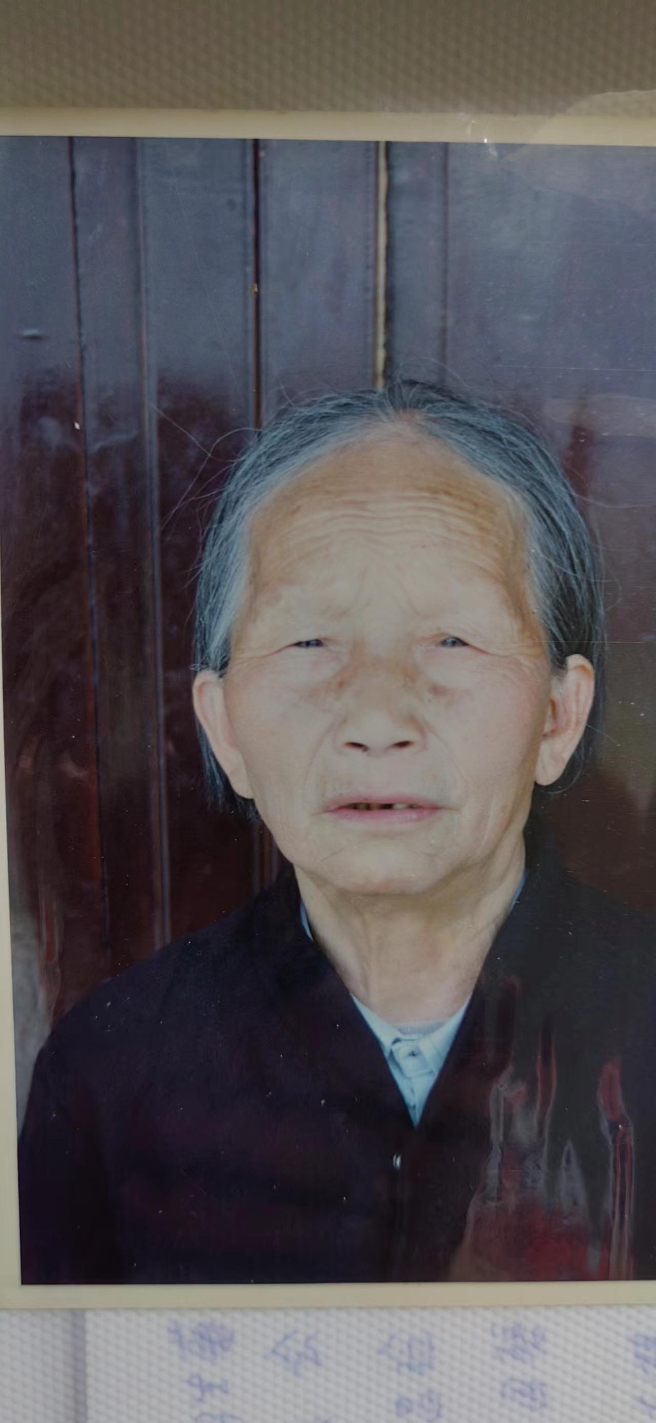 我的婆婆活到九十多岁，一生无病无痛，直到去世那天都没吃过药。手里那碗饭还没吃完，