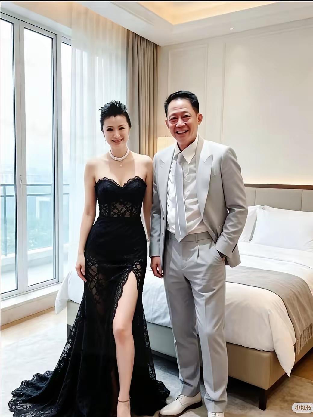 王志文其实长得很普通，也奇怪，看中他什么？而且个性太强，并不是居家好男人。​男