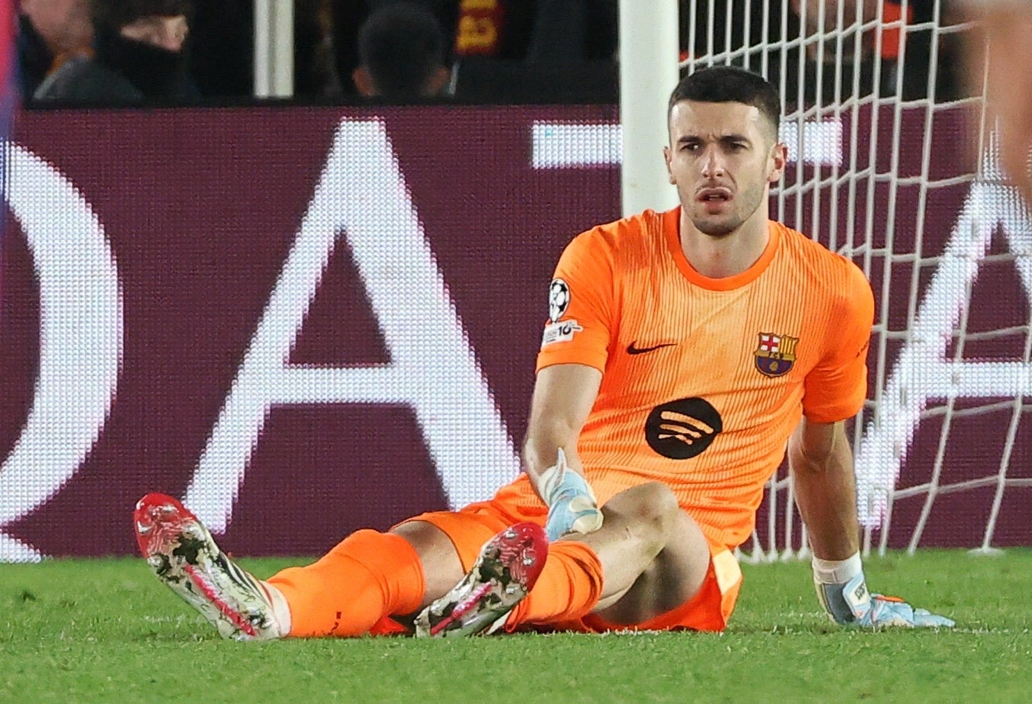 好消息！官方：胡安-加西亚和埃里克-加西亚均未受伤，他们可以出战对阵巴列卡诺的比