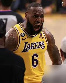 听着！詹姆斯历史第一人的认可度如何？你说詹姆斯是公认的历史第一，立马就有