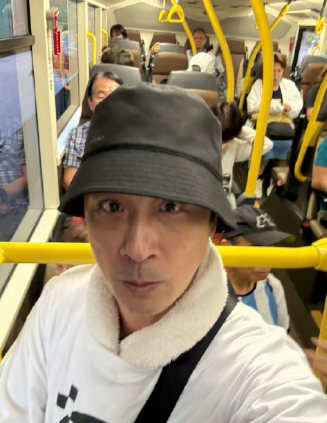 吴镇宇很受伤不是他儿子蜚曼又惹祸了也不是他演技不好被骂了而是64岁的他终于