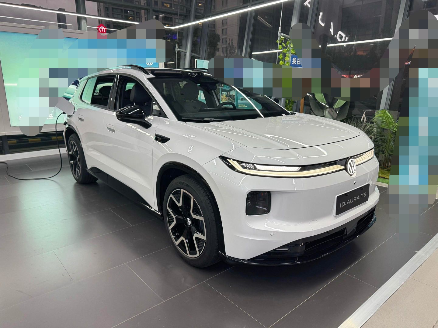 试驾一汽-大众ID.AURAT6：座舱好不好用，语音和屏幕说了算这次试驾的ID.AURAT6来自一汽