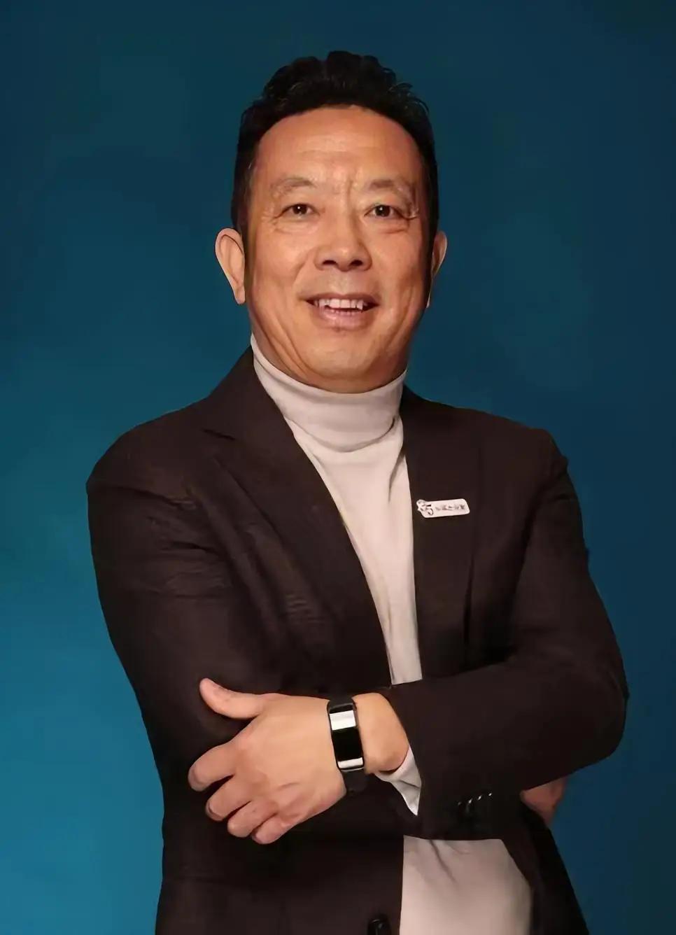 万万没想到，罗永浩一时成了过街老鼠人人喊打，交个朋友卖的凳子质量有问题，西贝起诉