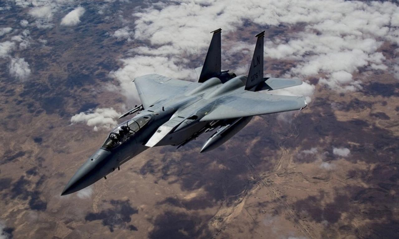 1月11日凌晨，美军对叙利亚境内超过35个目标发起“大规模”空袭。美中央司令部