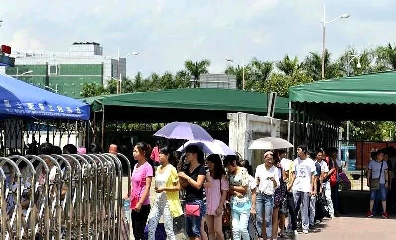 五年制大专，不是文凭不够，是路没走对。企业不要你学历，要你能上手、能扛活。