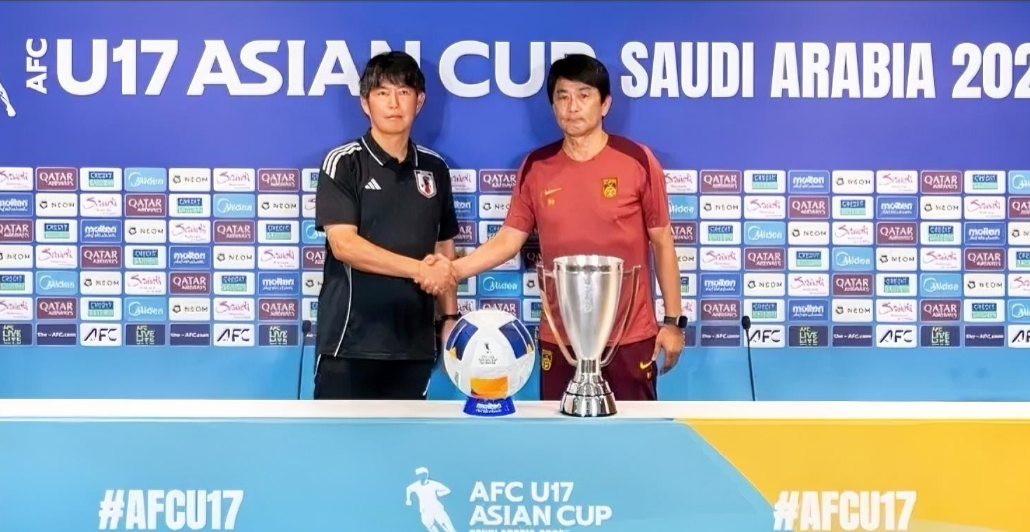 日本U17主教练小野信义接受采访说道：“这支中国队组织纪律性很强，我们必须要严