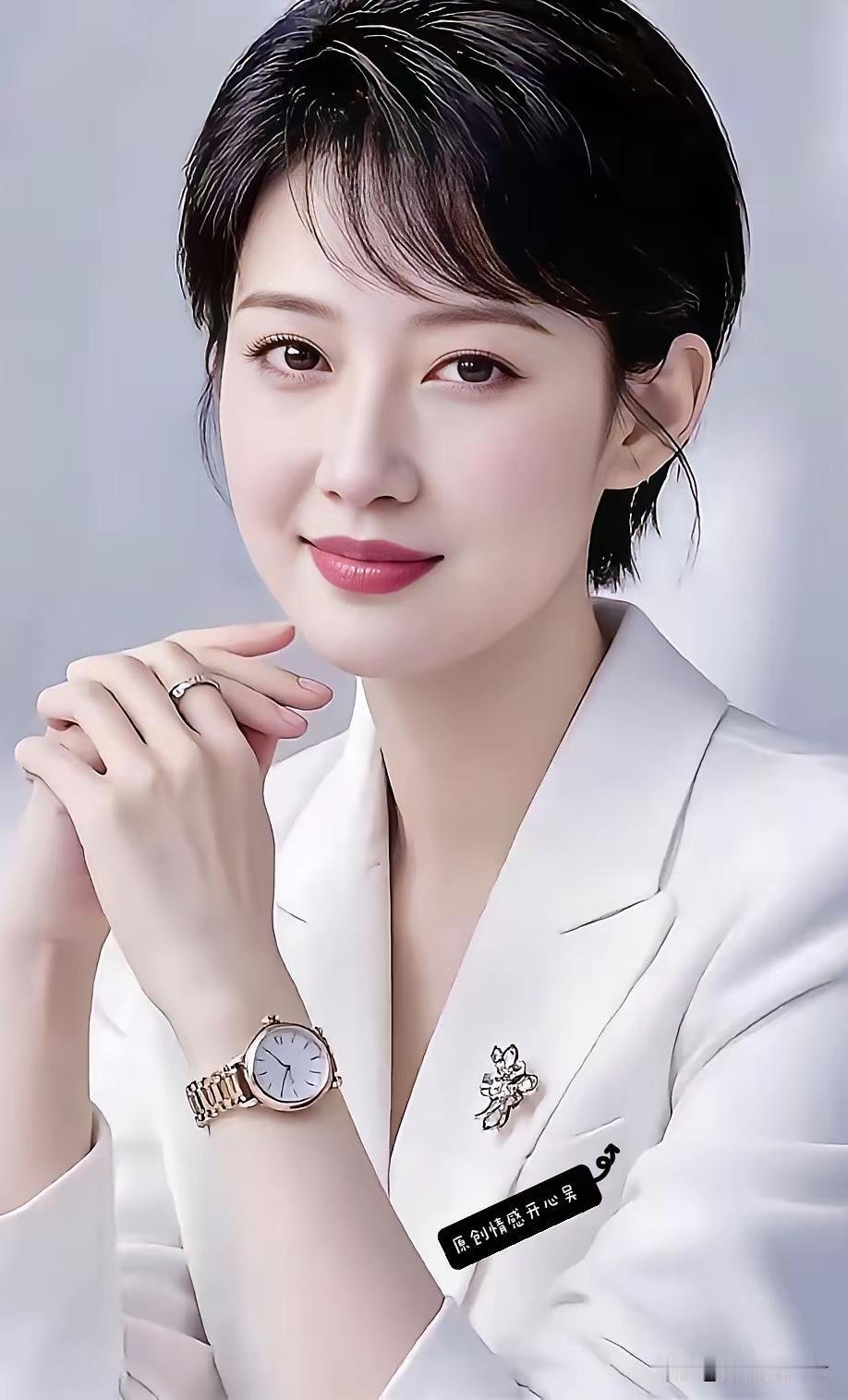 为什么有些中年女人看起来很年轻?发现没有，有些中年以上的女人，看上去很年轻