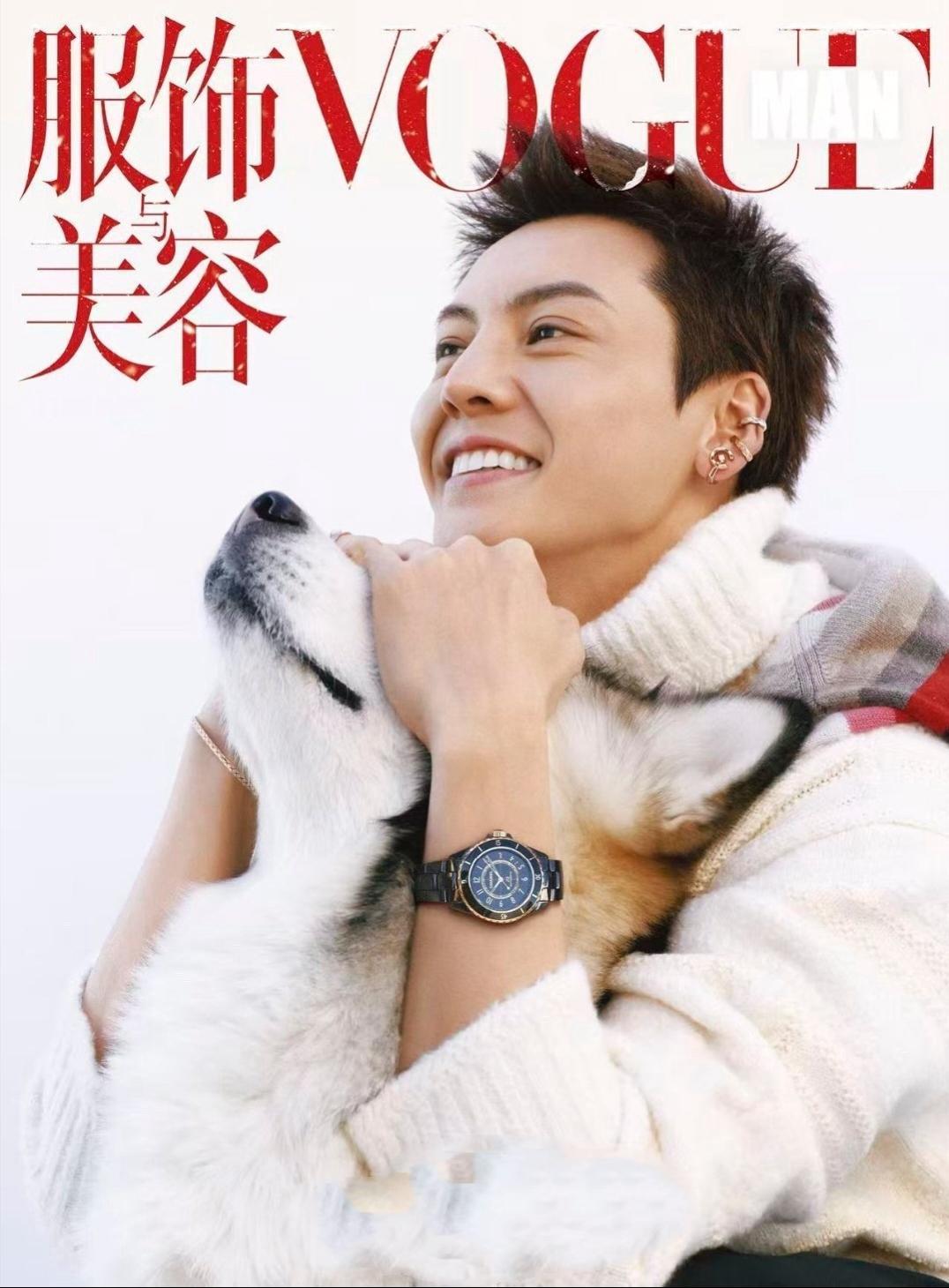 陈伟霆“下班威胁”：可爱真实，治愈力满分在某综艺录制现场，陈伟霆一句“它咬了