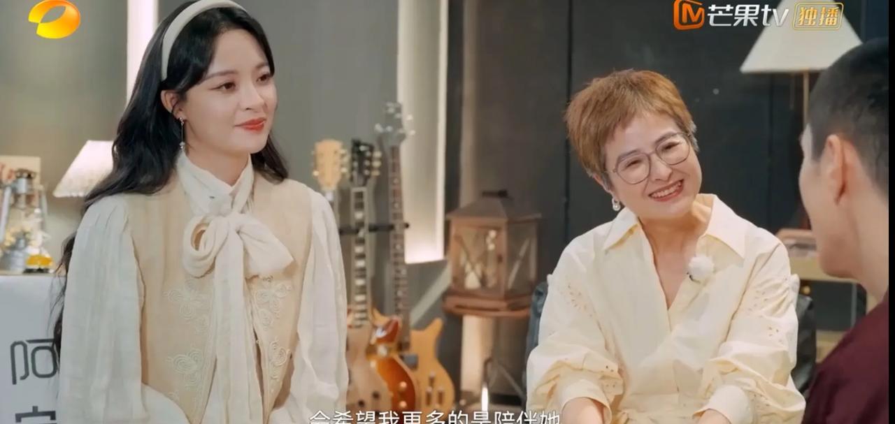 李承铉对外宣称自己是为了女儿参加披哥的，但是女儿很快就打脸了。其实女儿希望李承