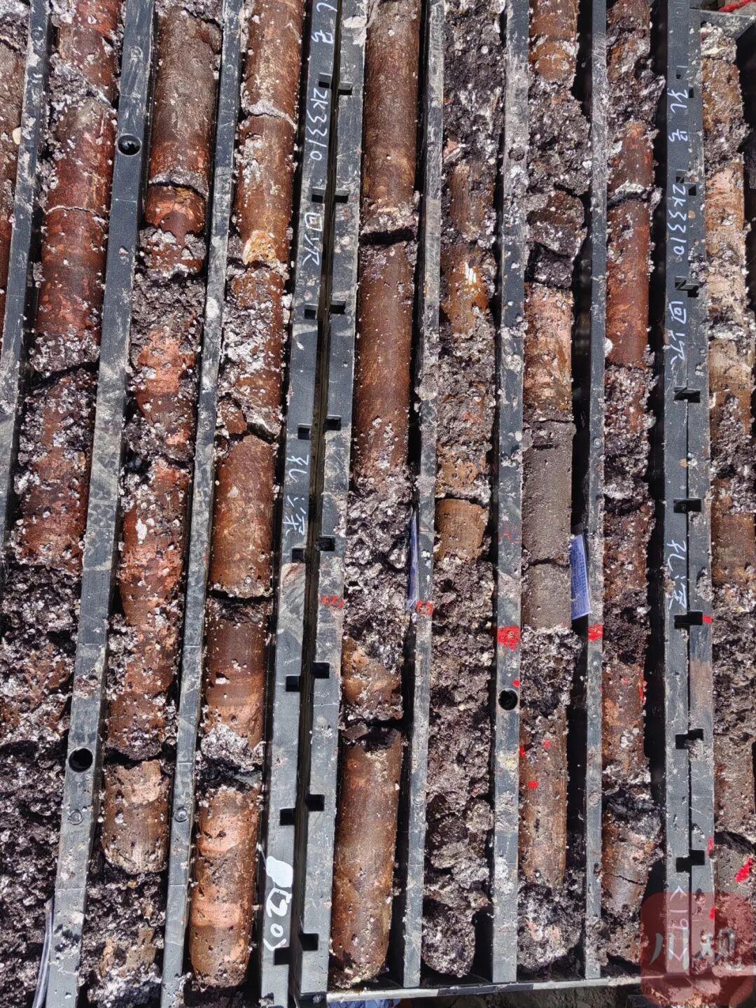 四川凉山牦牛坪惊天大发现！966万吨“工业黄金”破土而出，中国稀土再添王牌，西方