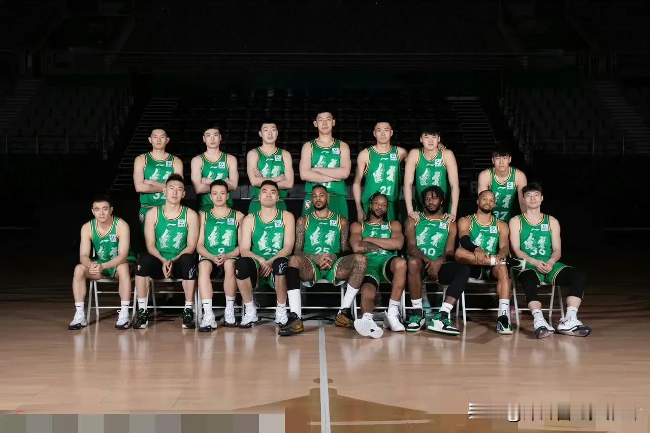 辽宁男篮主场83-87惜败深圳队，让我们看清4个事实。1、辽宁队输在没有三分球