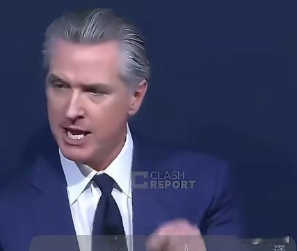 加州州长加文.纽森:不幸的是，现在的美国——我这辈子都没想过我会说出这样的话