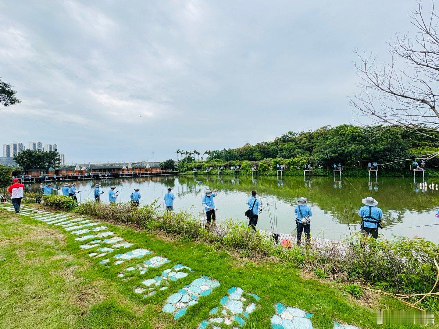 2025超级路亚巡回赛跟着超级路亚去钓鱼第一次参与钓鱼比赛的直击报道，十分有趣，