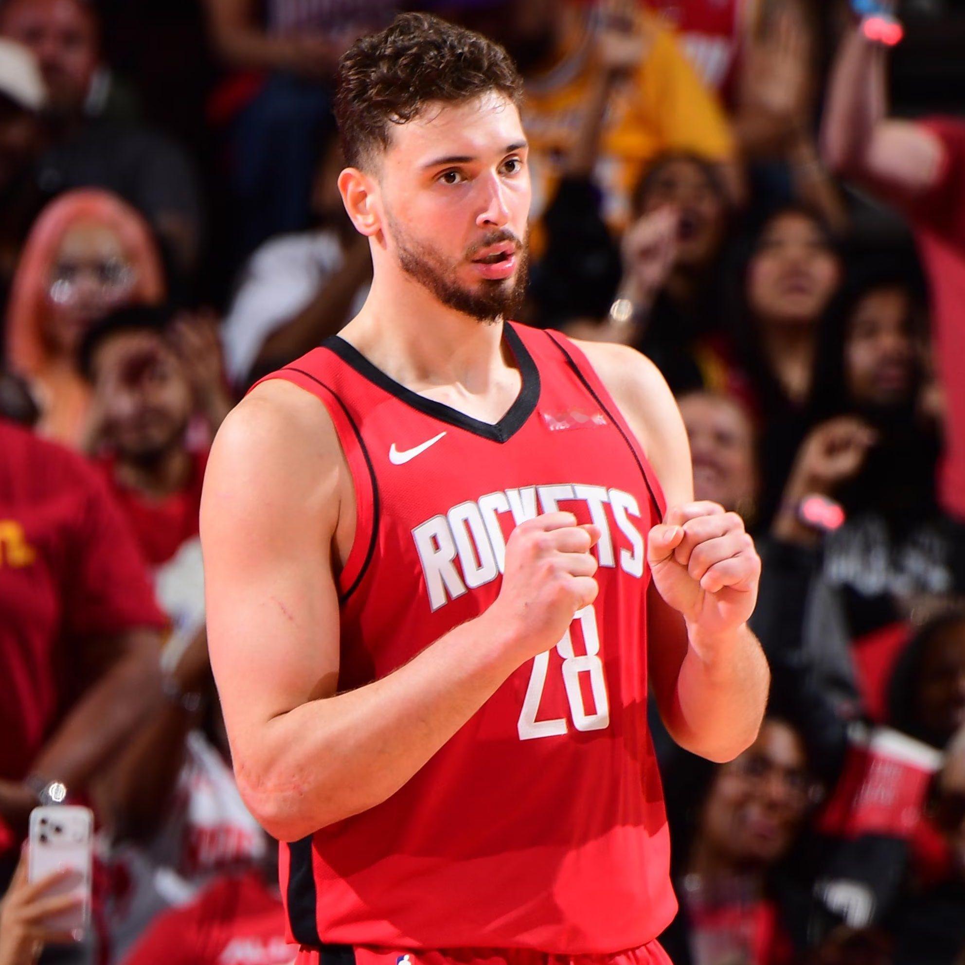 预测机构分析，湖人火箭系列赛的赛果概率：湖人4-1火箭62%湖人4-2火箭1