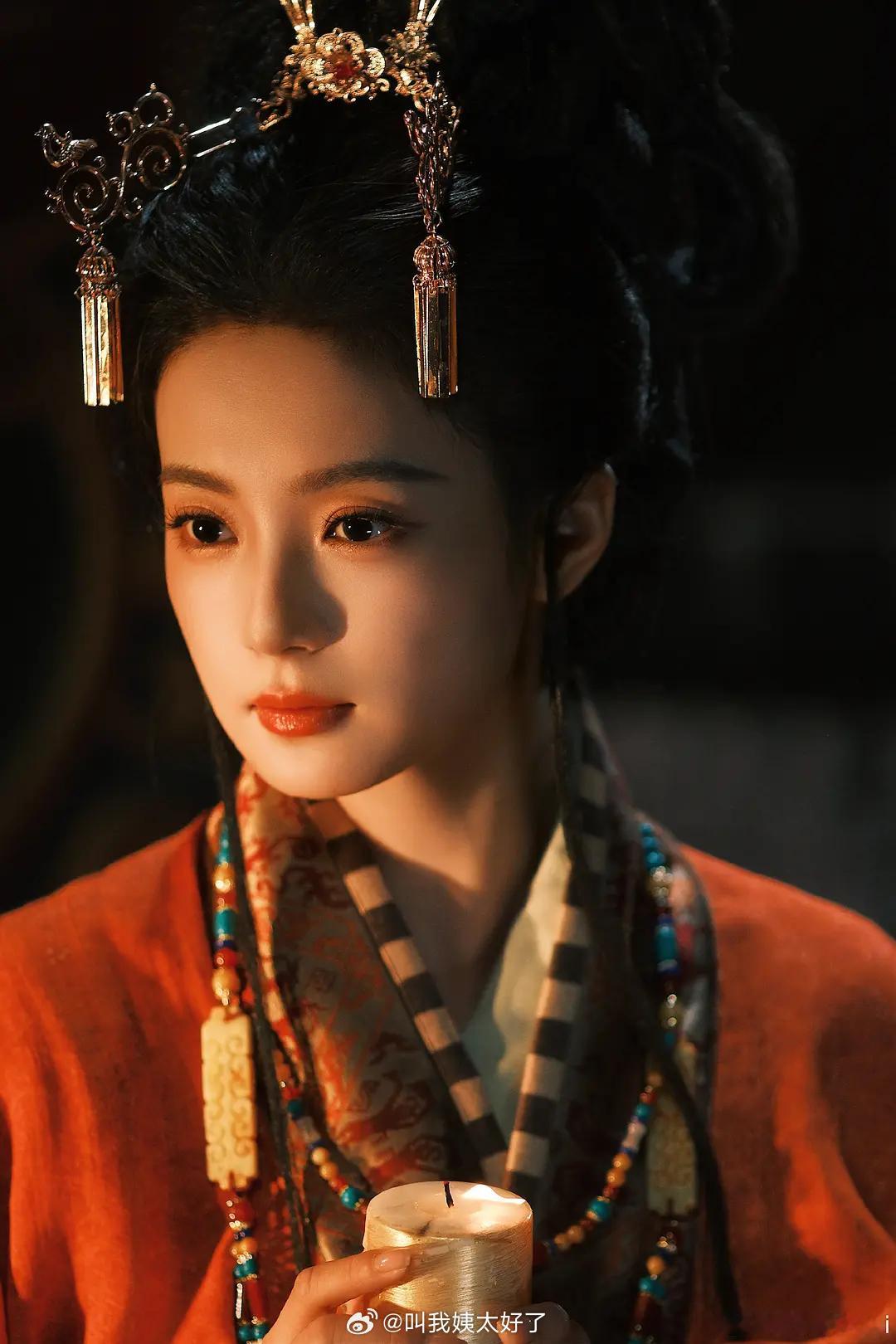 张雅钦古装造型是不是挺有辨识度的啊？！她有爆像吗？