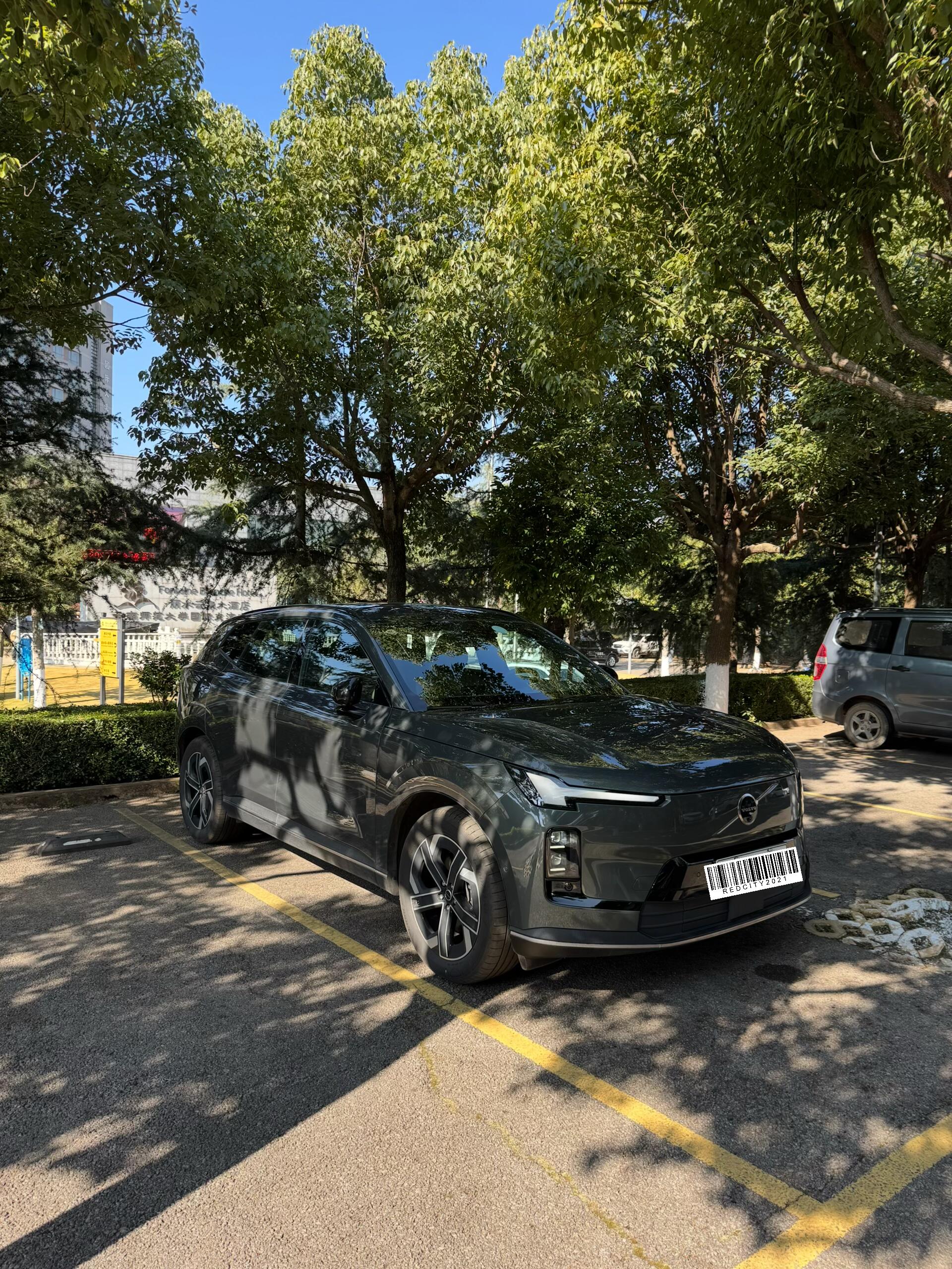 沃尔沃全系列常见车型基本上都开过了，XC70算很新的一个类型；因为之前对沃尔沃E