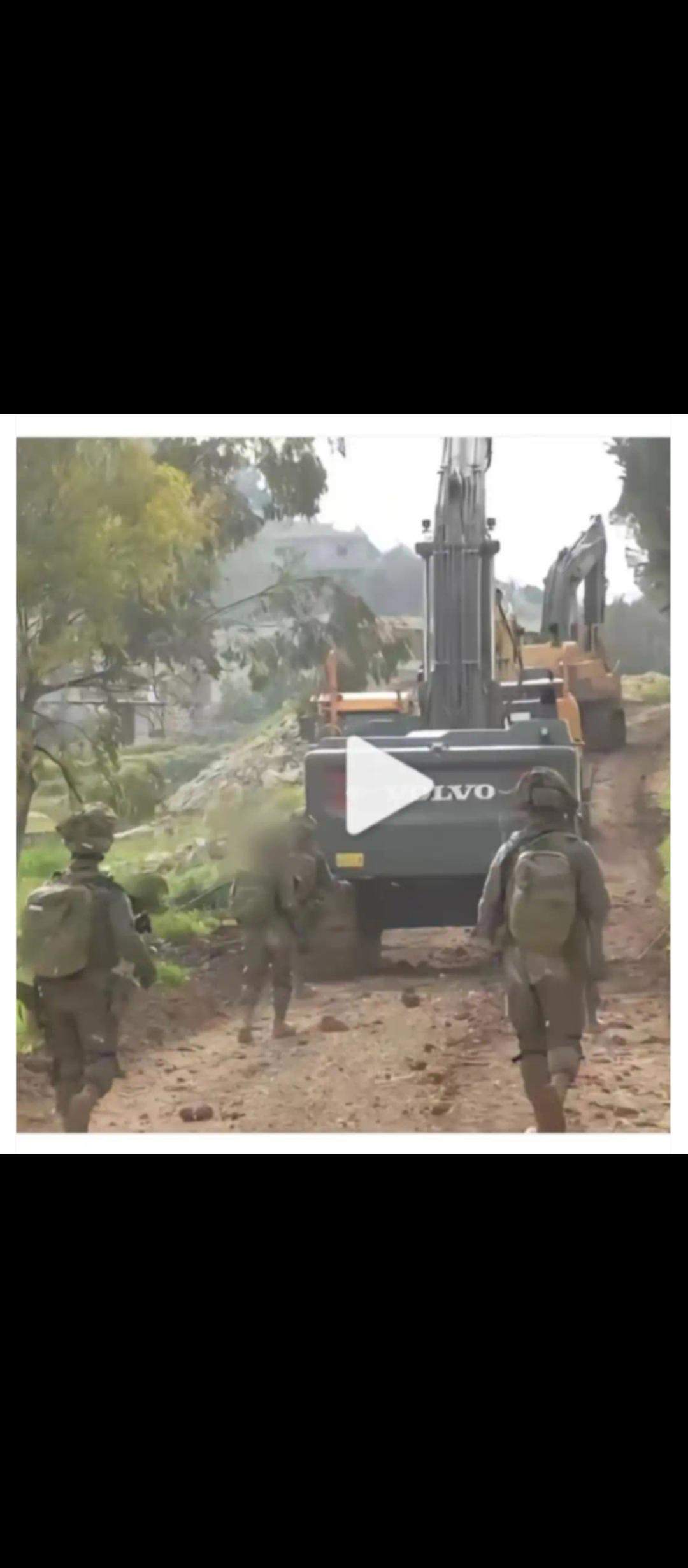 真主党地道，危在旦夕！4月28日，媒体报道，以色列把重型机械、武器调往黎巴嫩南部