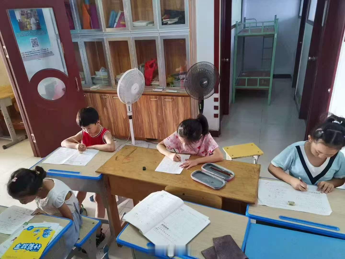 【星燃乡野办实事青春志愿润社区】曲师大三下乡志愿行大学生三下乡暑期社会实践