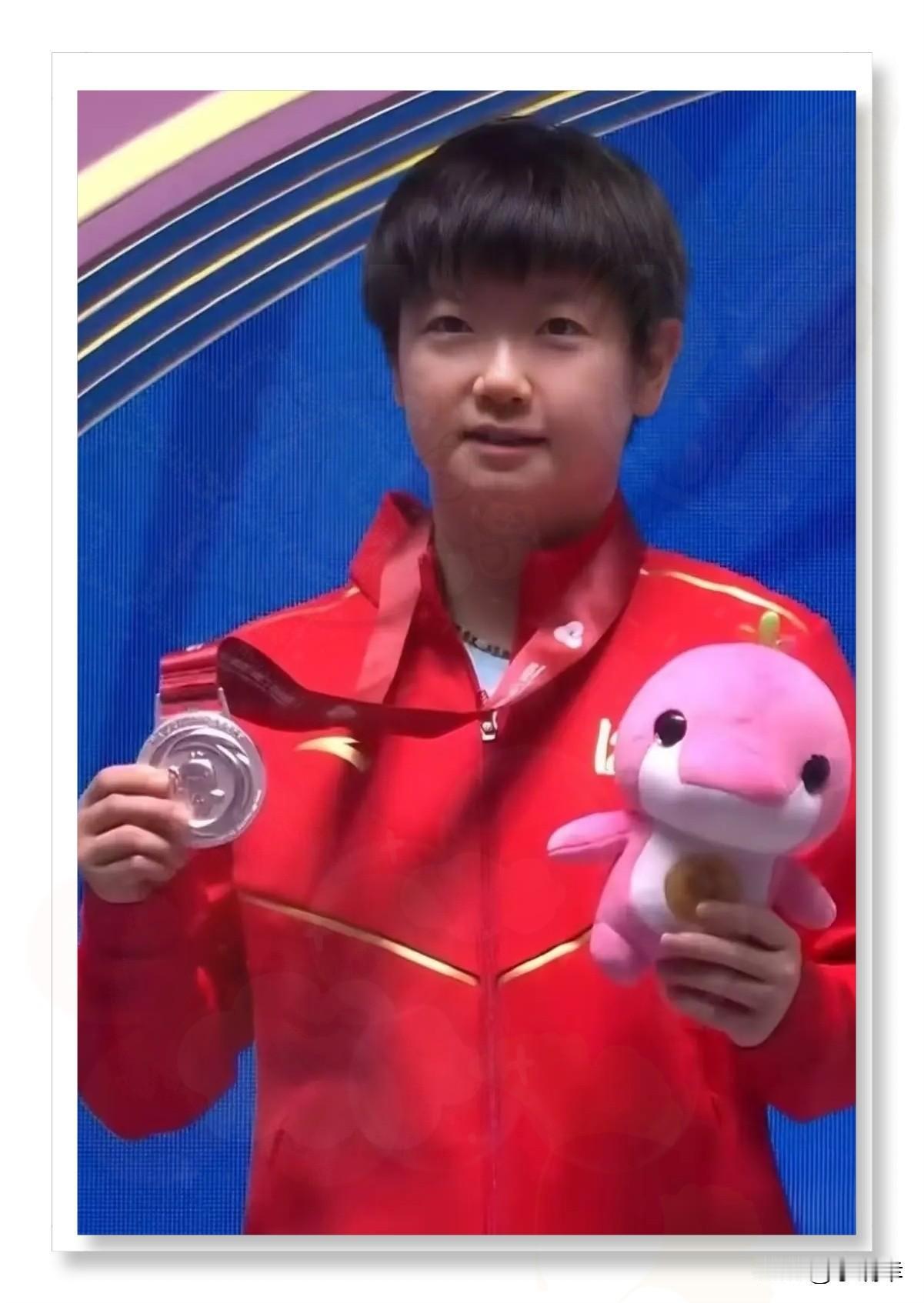 关于莎莎我发现她身上有一个玄学只要她参加比赛，不管有没有赢，粉丝都会一如既往