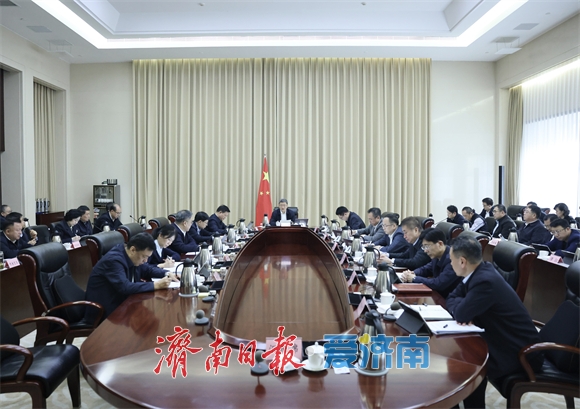 市政府党组召开扩大会议 学习贯彻习近平总书记重要讲话重要指示精神