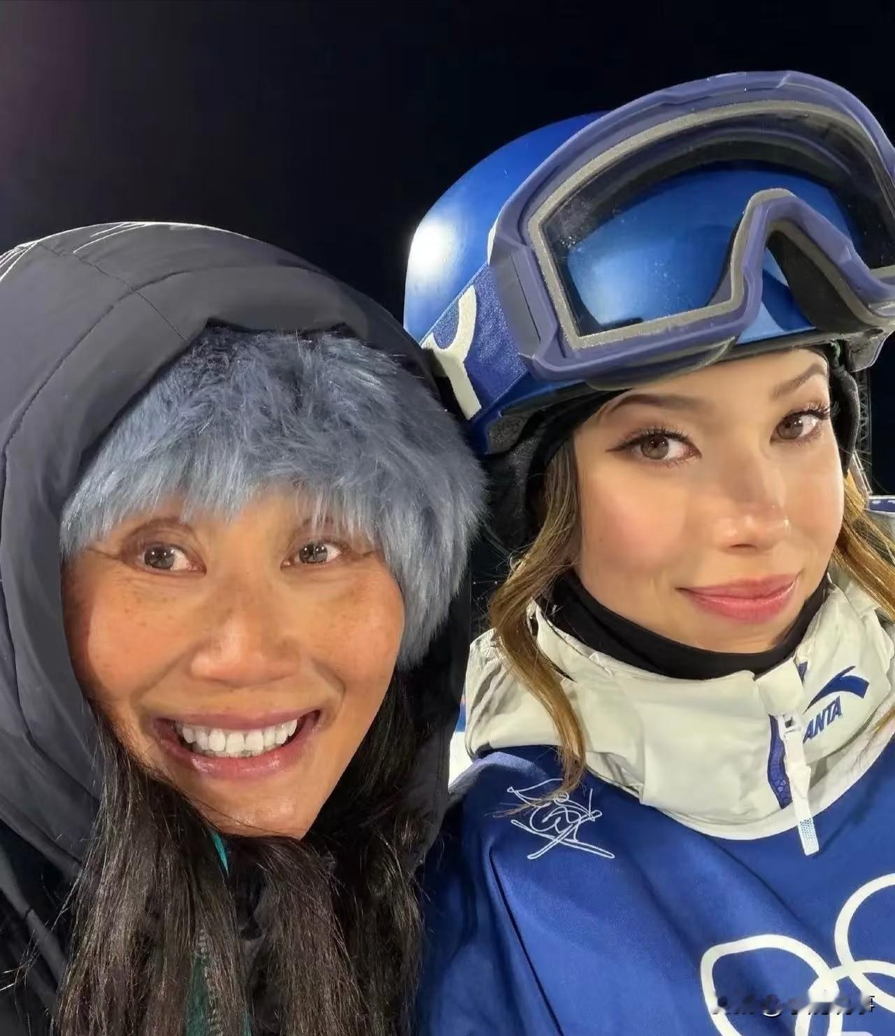 大家都在心疼谷爱凌没了姥姥，可谁真正心疼过她妈妈谷燕？姥姥走的时候，谷爱