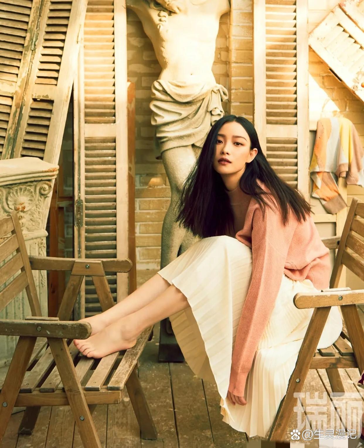 倪妮～整齐的脚趾