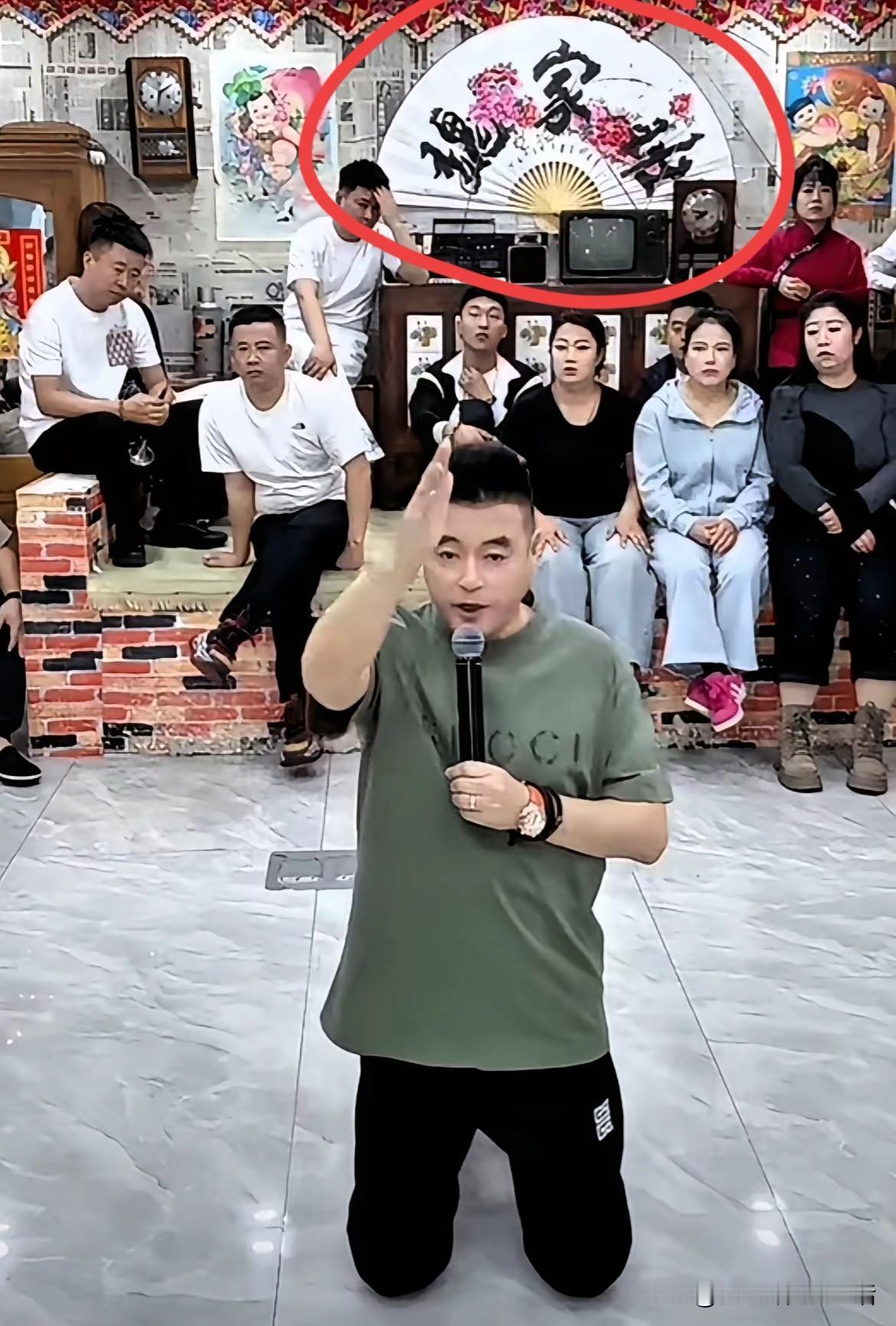 魏三跪地磕头，说和徒弟恩怨义绝，但是娇娇并不领情，说断绝关系可以，但是翡翠还得还